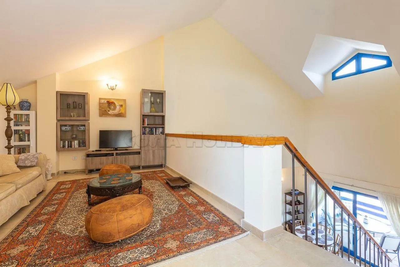 מנילבה Penthouse Duquesa Suites דירה